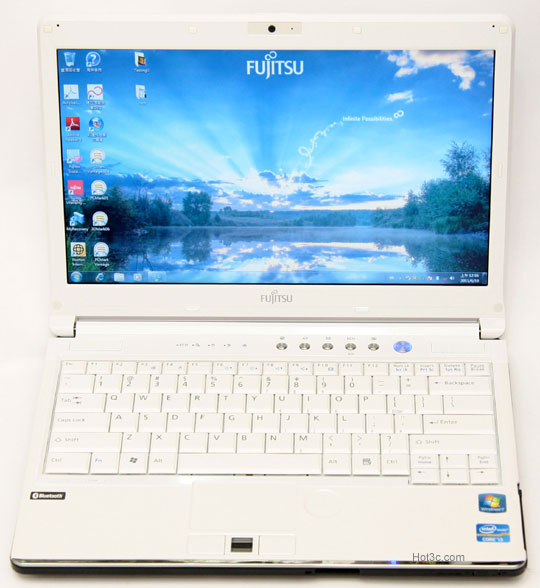 [Fujitsu] 經典簡約 13吋 Fujitsu SH561 評測